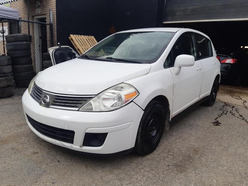 Nissan
Versa
2009