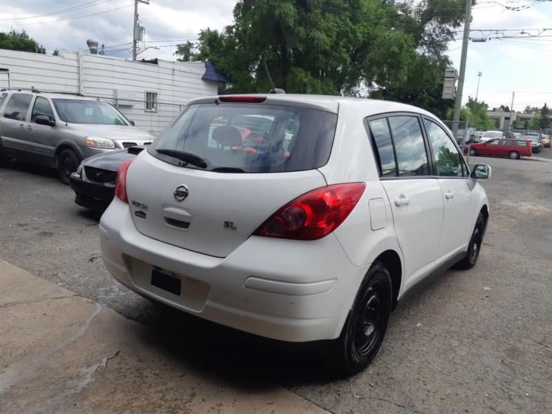 Nissan
Versa
2009