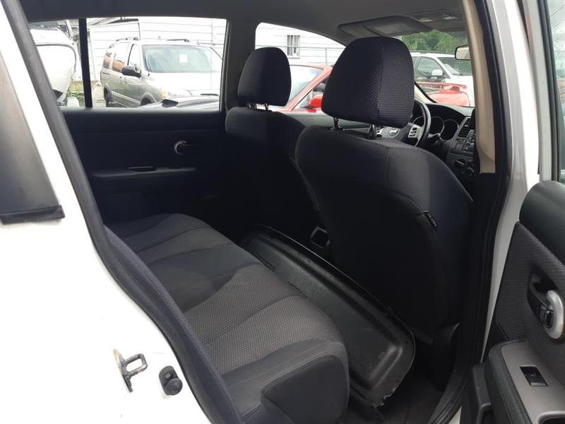 Nissan
Versa
2009