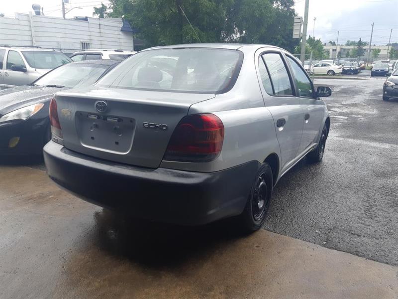 Toyota
Echo
2005