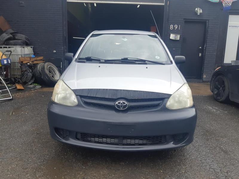 Toyota
Echo
2005