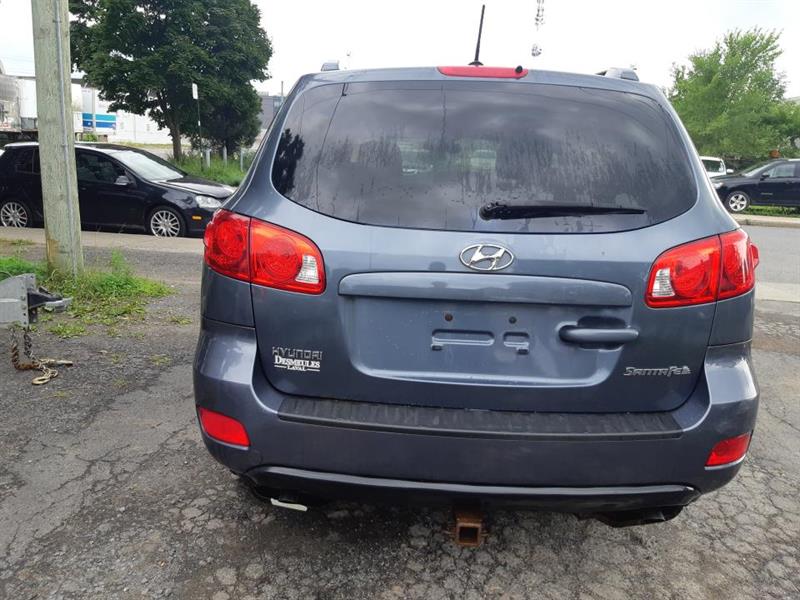 Hyundai
Santa Fe
2009