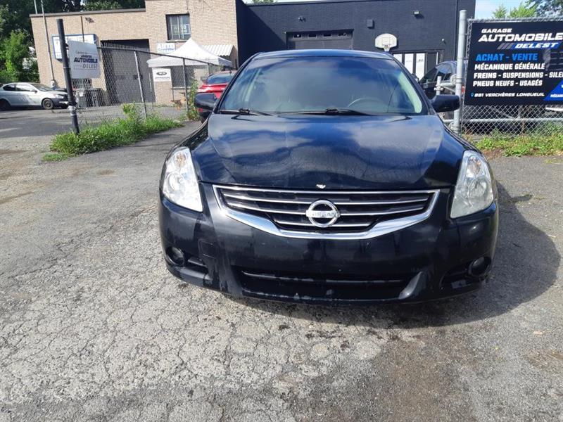 Nissan
Altima
2012